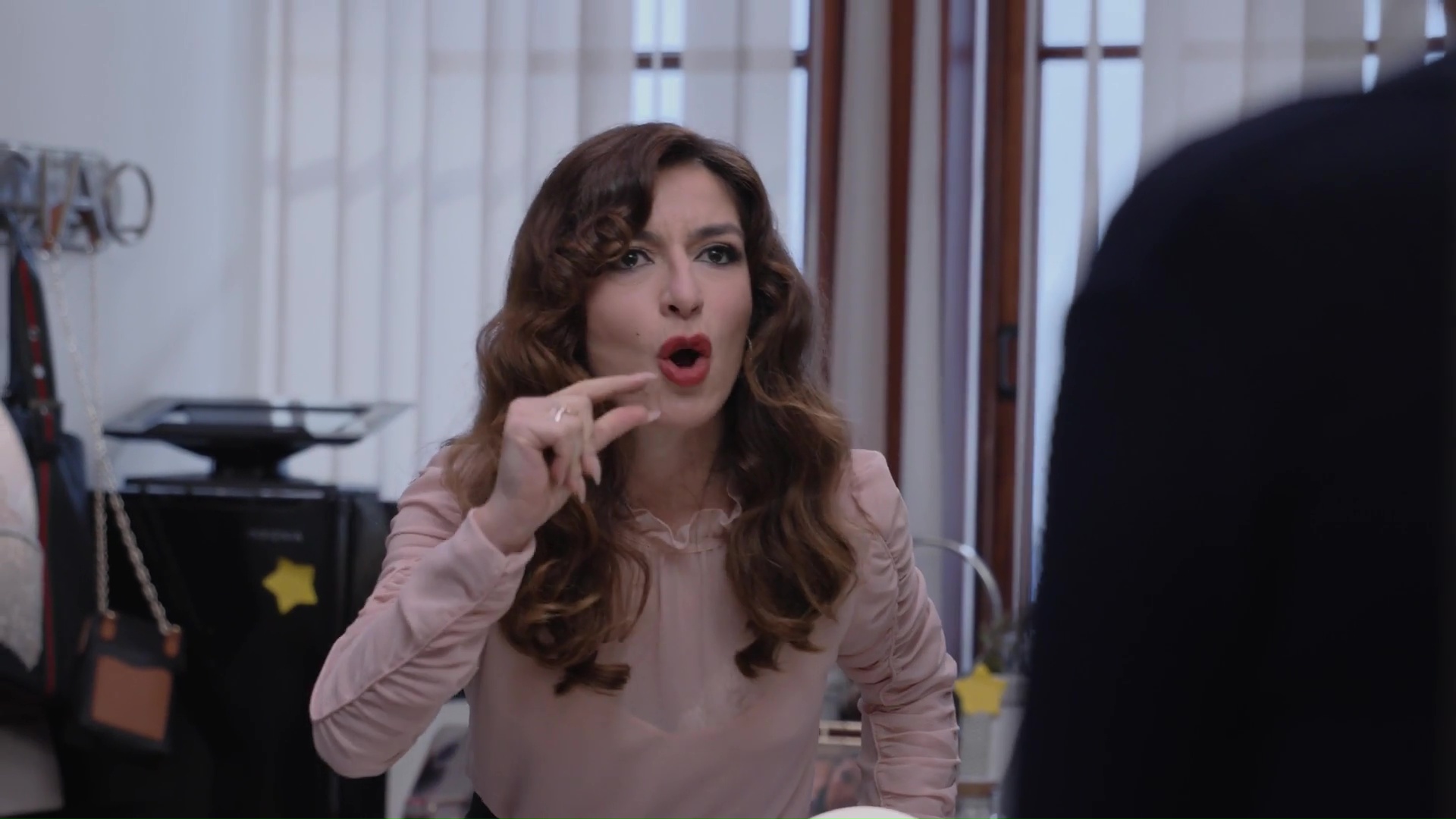 Esmeralda: (to Mare) That